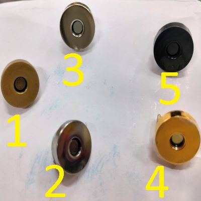 https://prejdiikonci.eu/clients/120/images/catalog/products/dba4ddbdaafca64f_kopche metalno magnit chanta.jpg